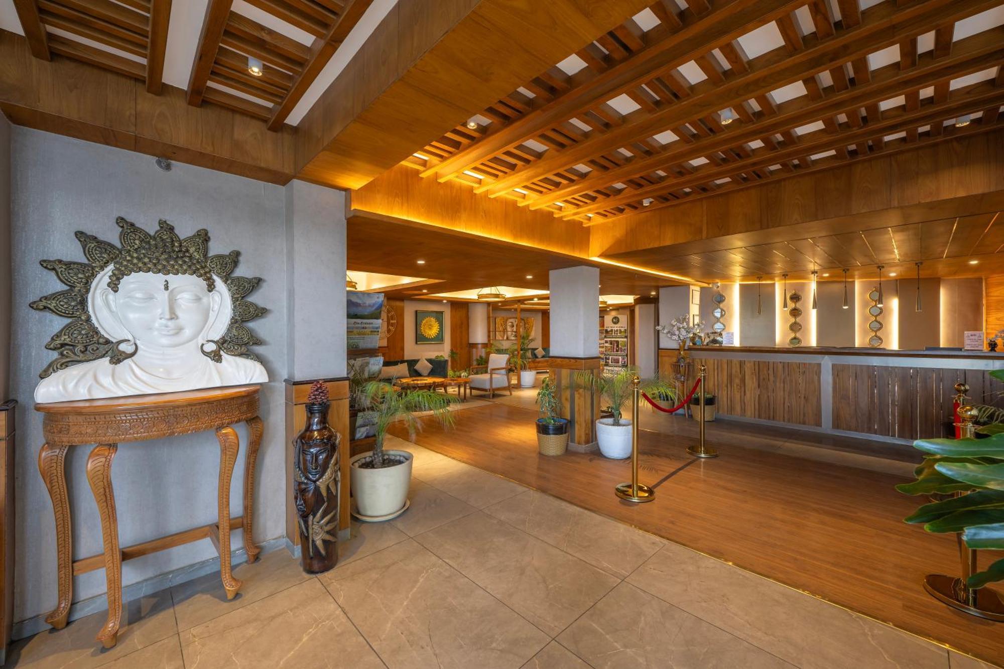 Hotel Snow Valley Heights 4*
