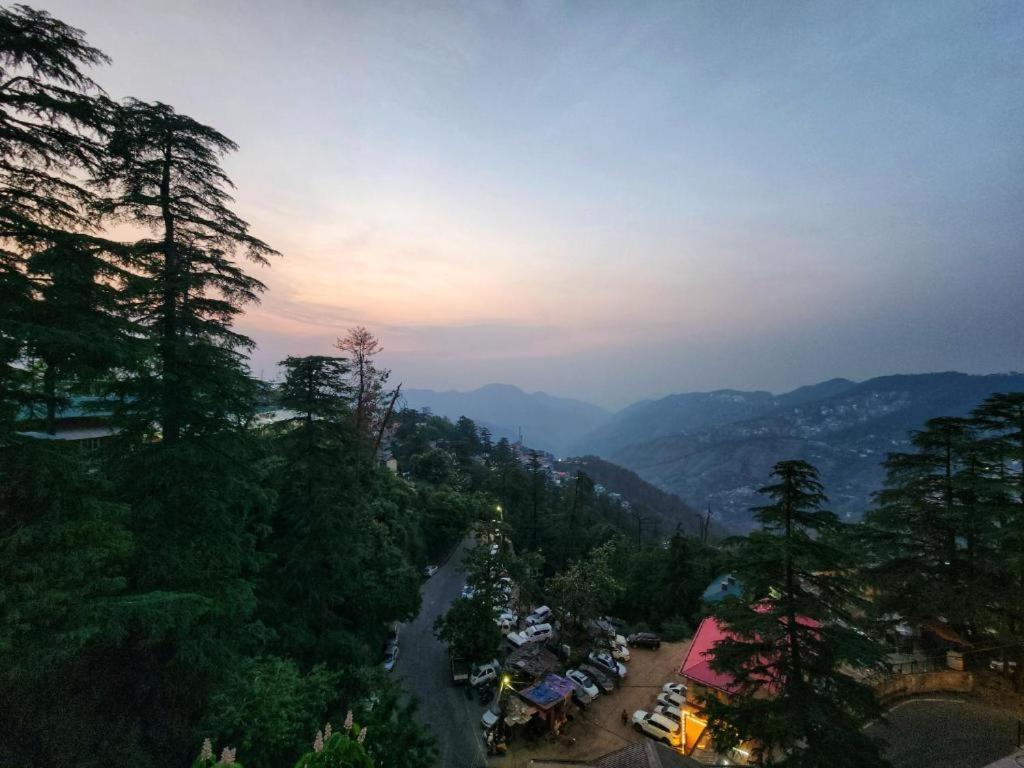 The Boho Near Mall Bed & Breakfast Shimla