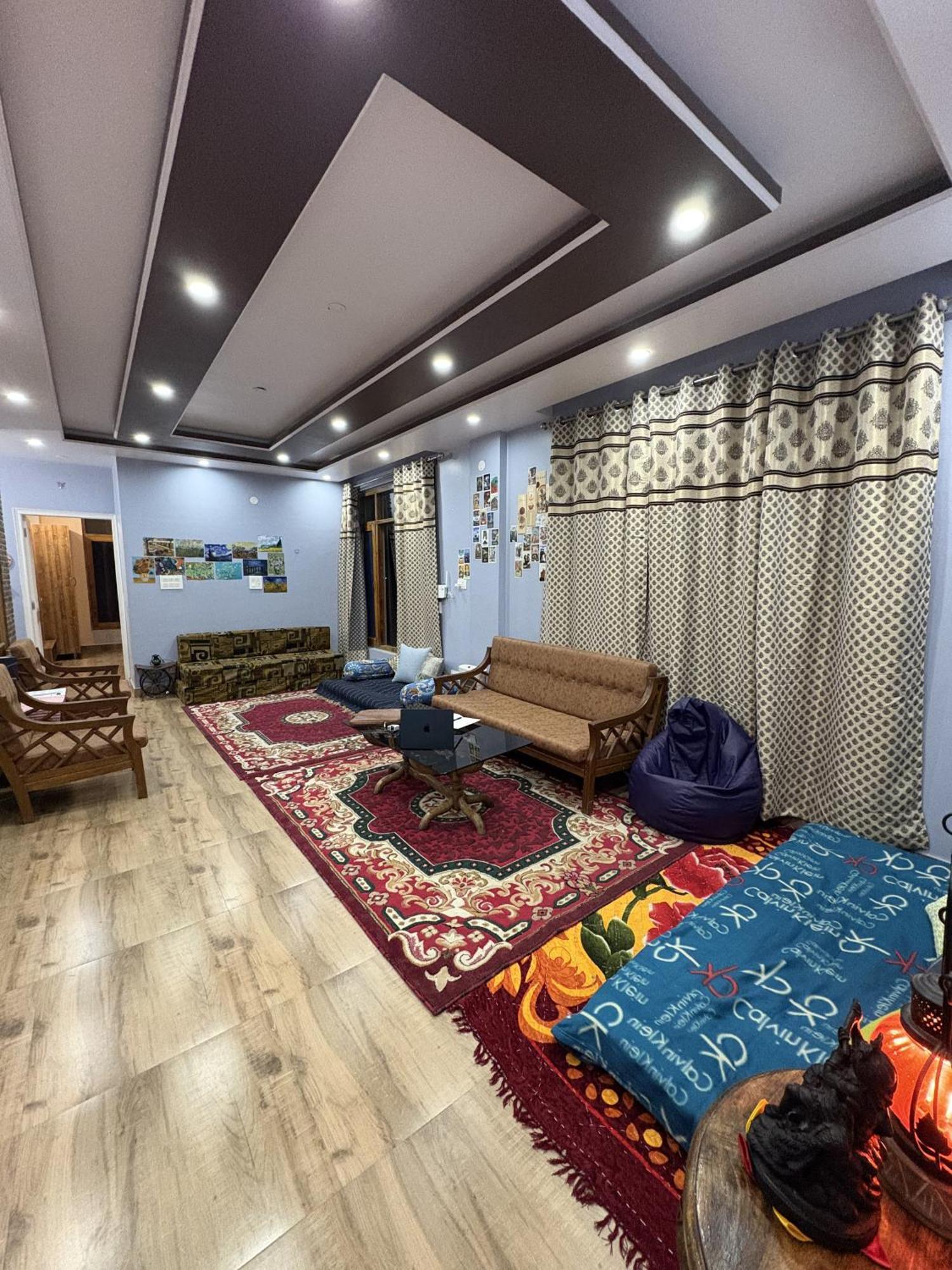 Homestay Pakheru *