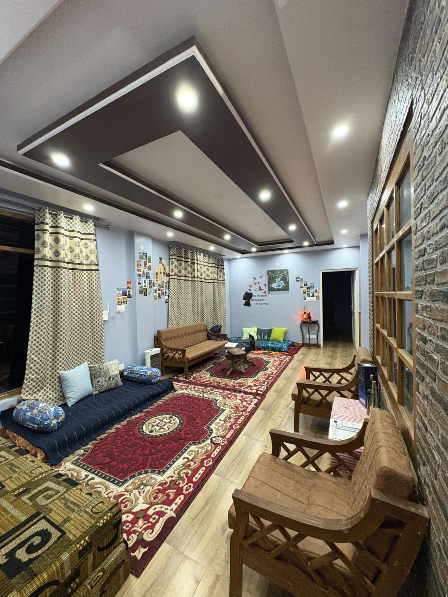 Homestay Pakheru *