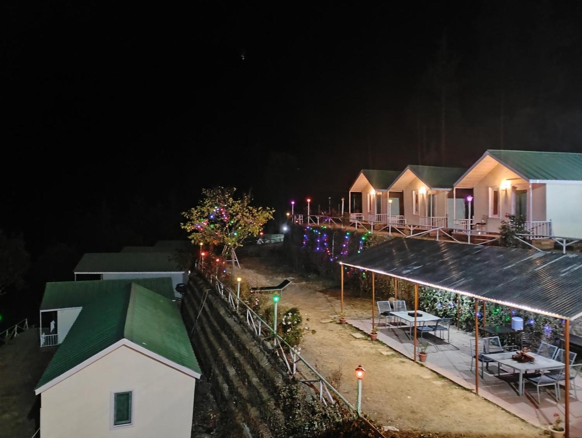 Huts * Shimla