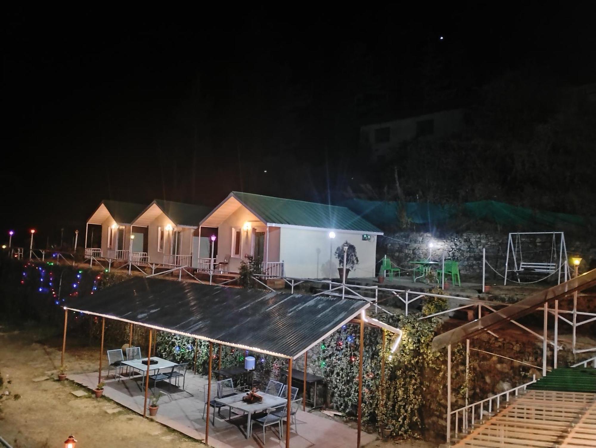Apartment Huts Shimla