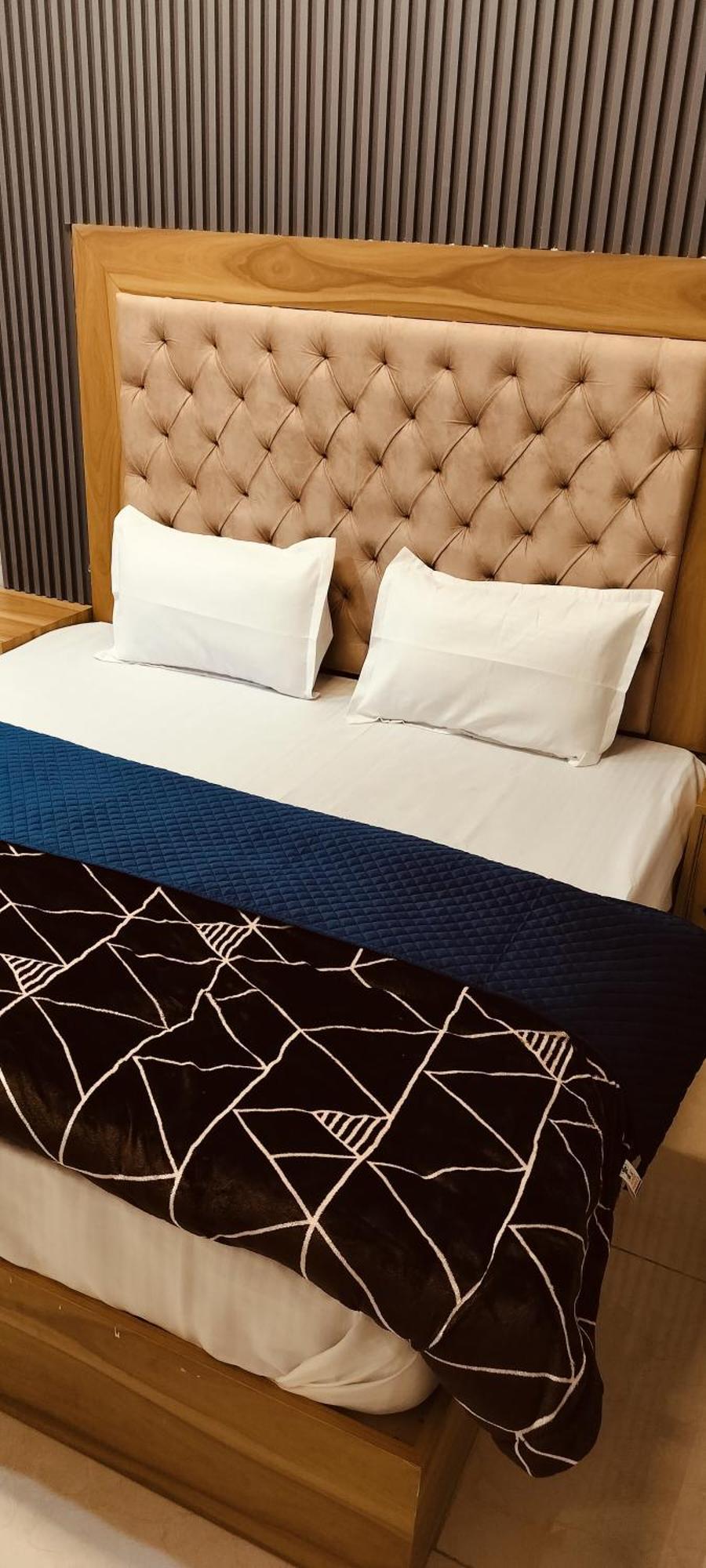 Madan Kunj Mall Road Bed & Breakfast Shimla