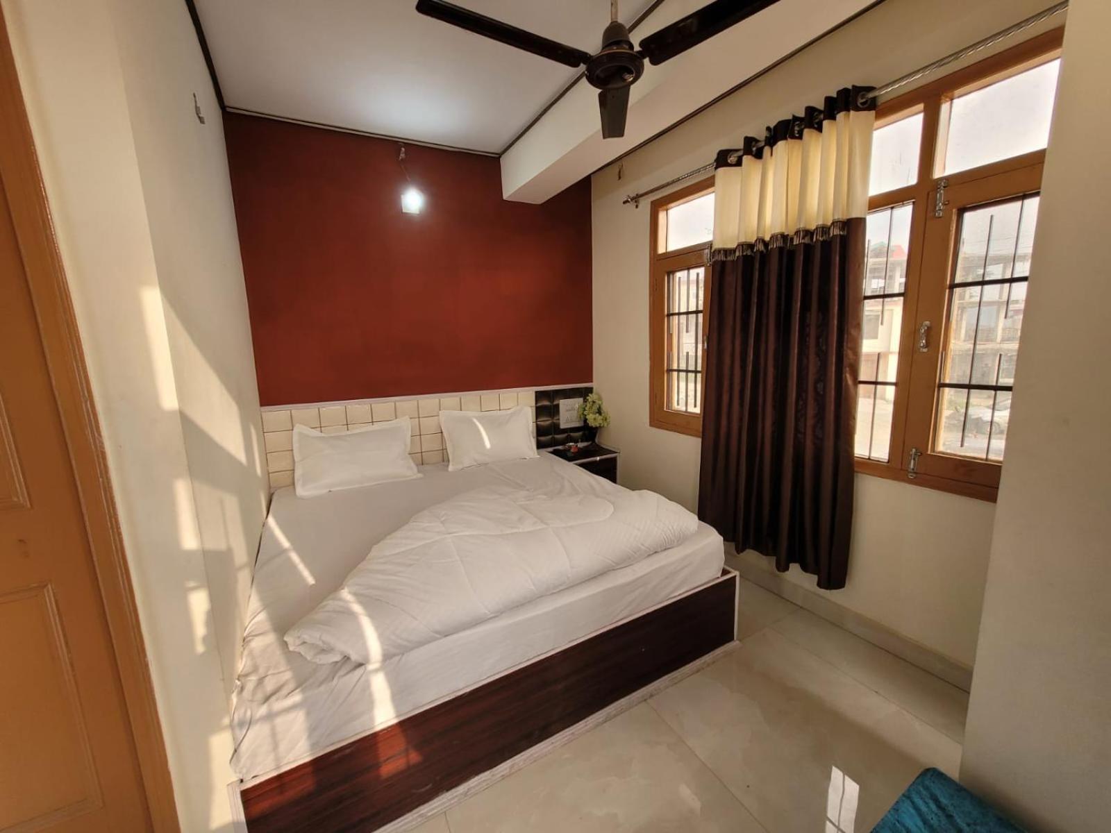 Homestay Om *