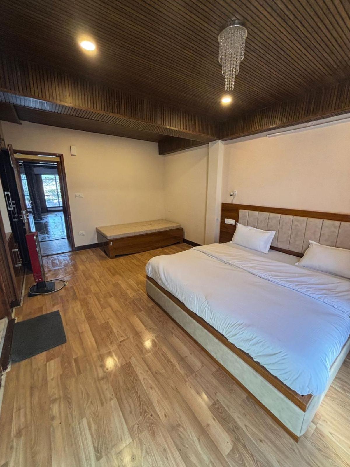 Homestay Hideaway