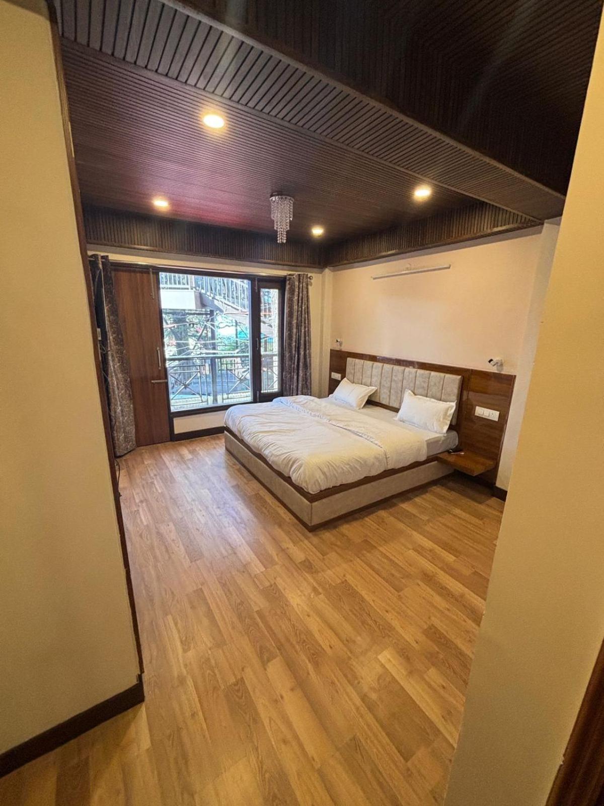 Hideaway * Shimla