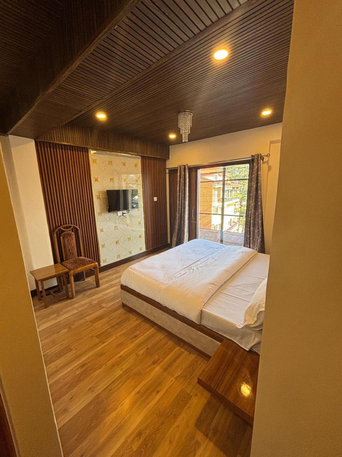 Hideaway Homestay *
