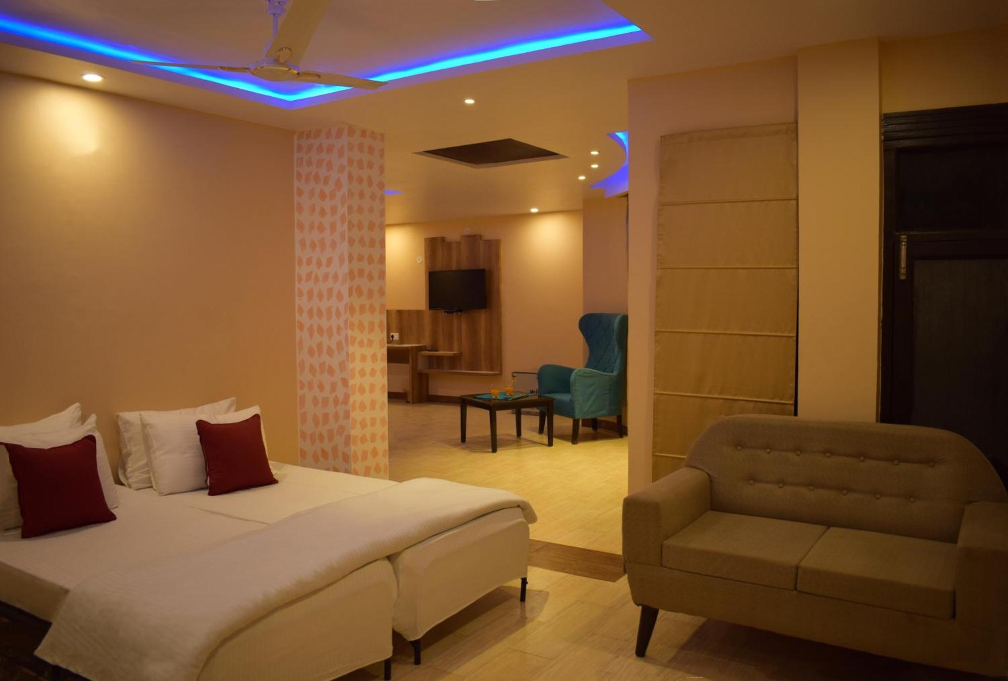 Hotel Valley View Mashobra - For Vacations Shimla