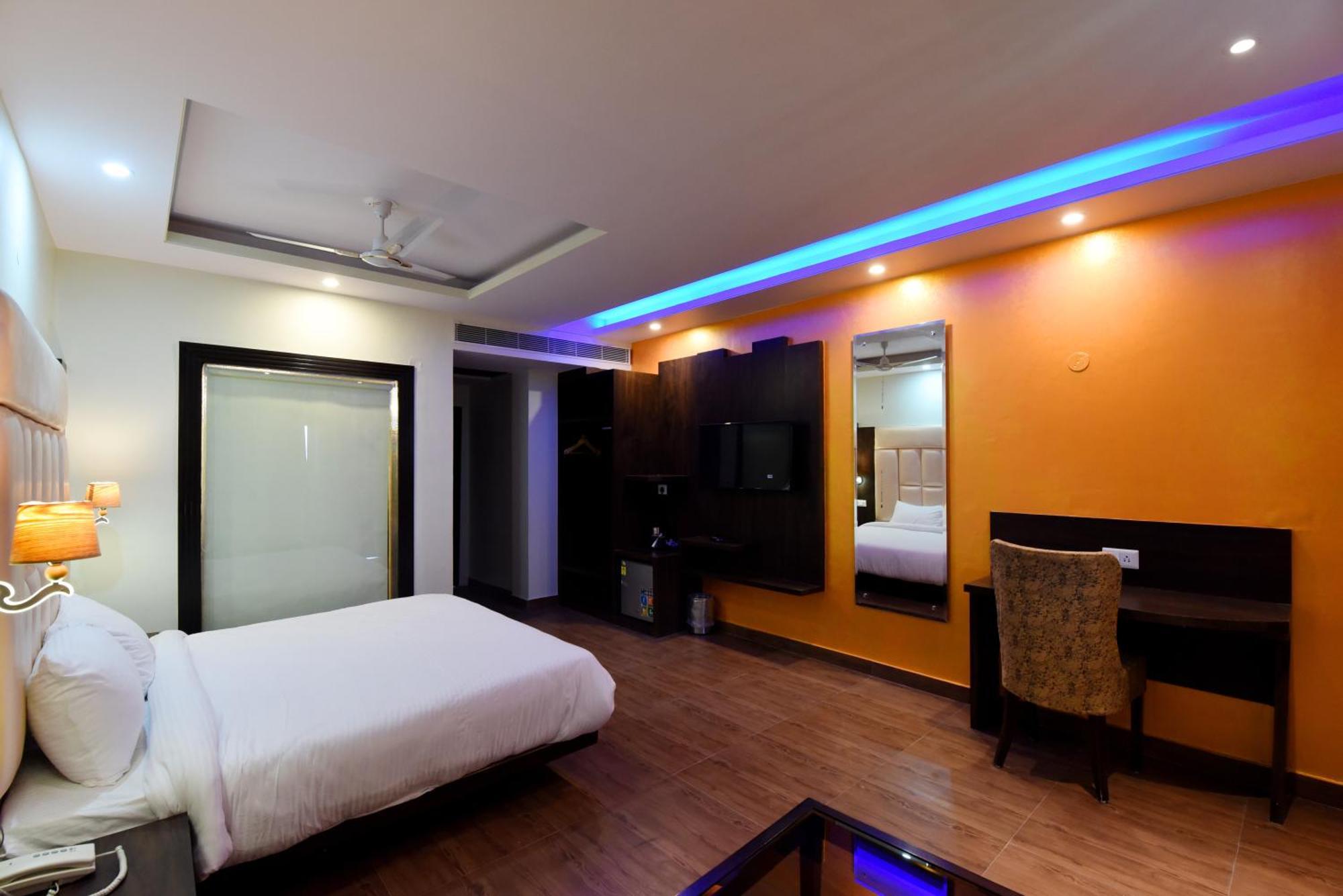 Hotel Valley View Mashobra - For Vacations