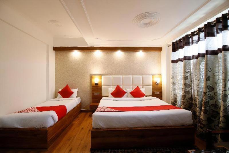 The Golden Paradise 3*