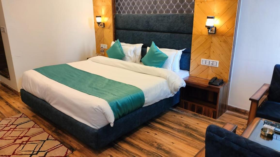 Manaw Valley Hotel Shimla