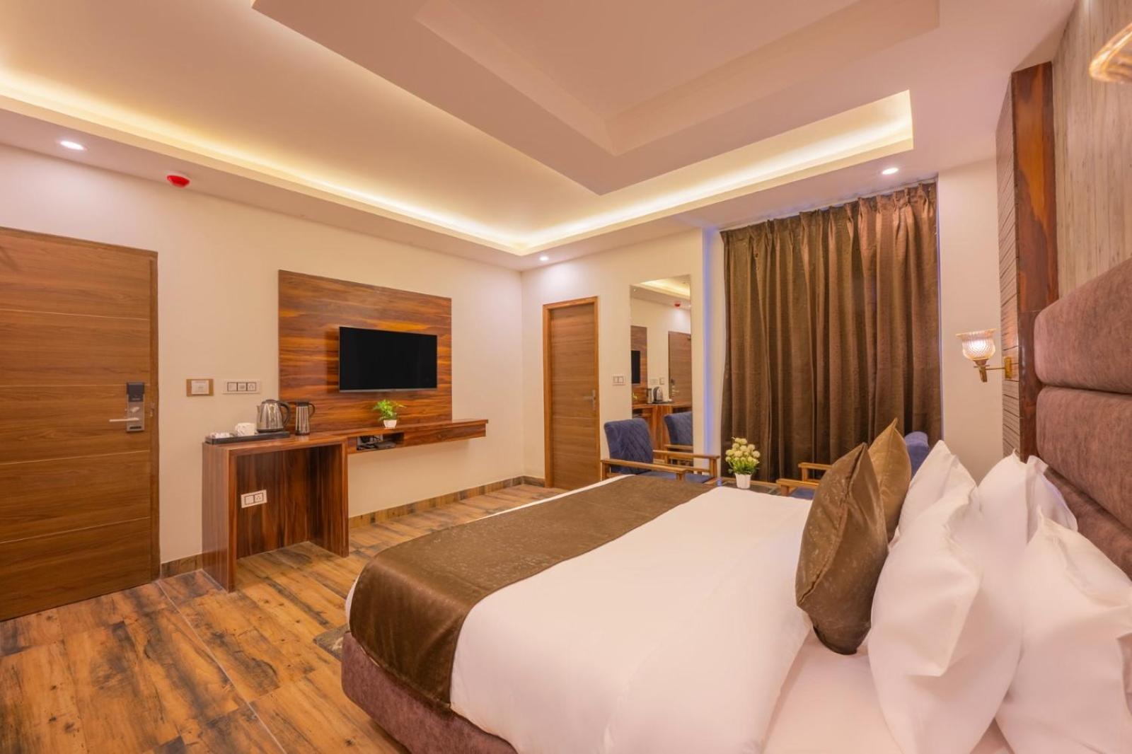 Hotel Manaw Valley 4*