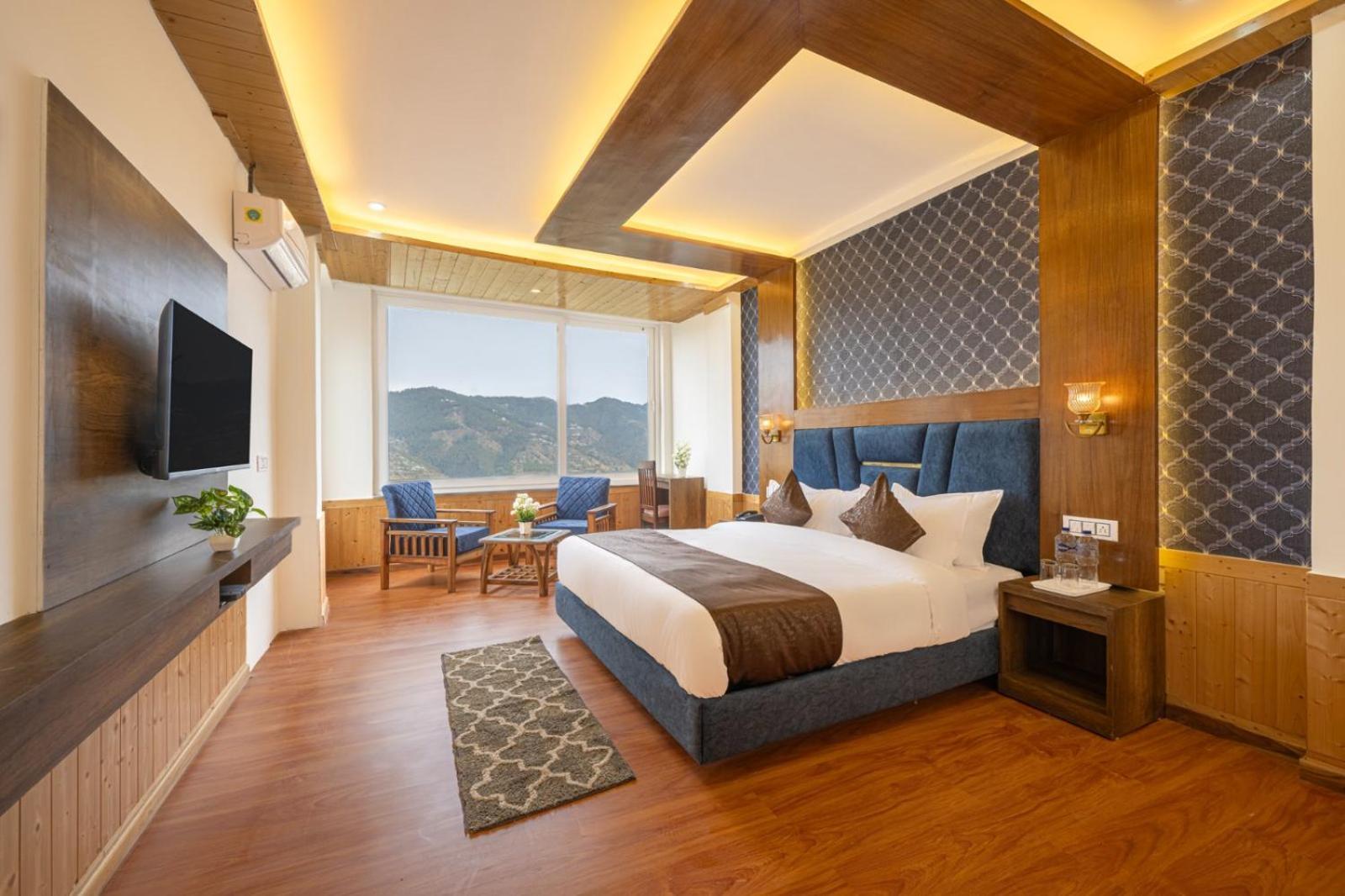 Manaw Valley Hotel
