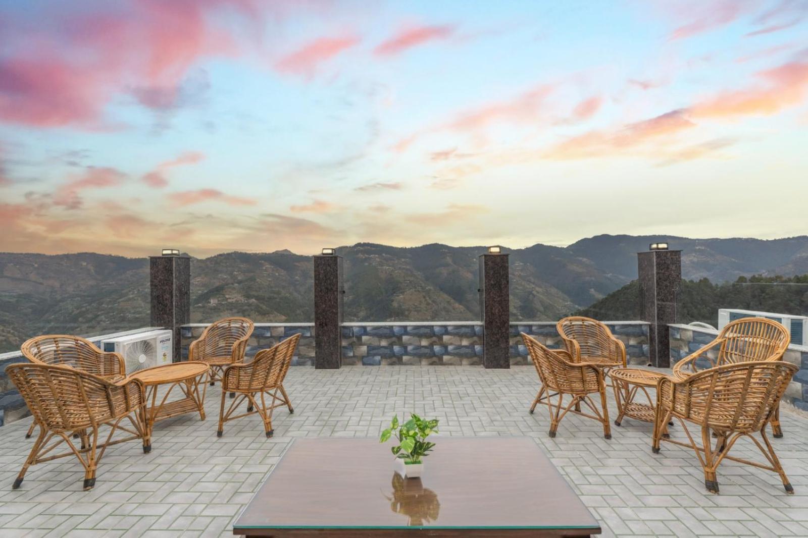 Manaw Valley 4*