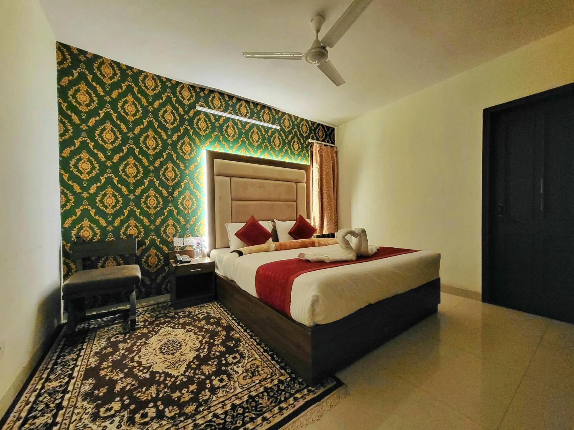 Bay Leaf By Live Bed & Breakfast Shimla