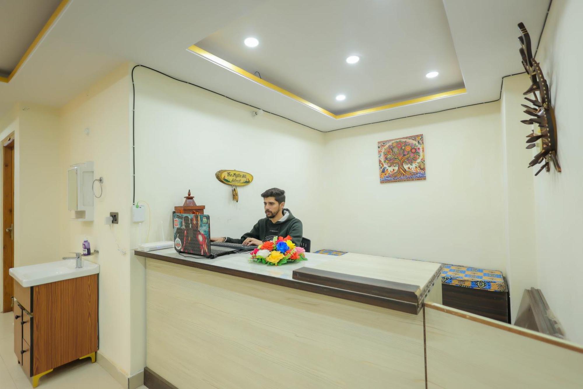Hotel Mystic Hills Retreat Shimla