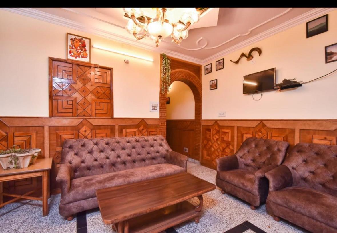 Avalanche Hotel Shimla