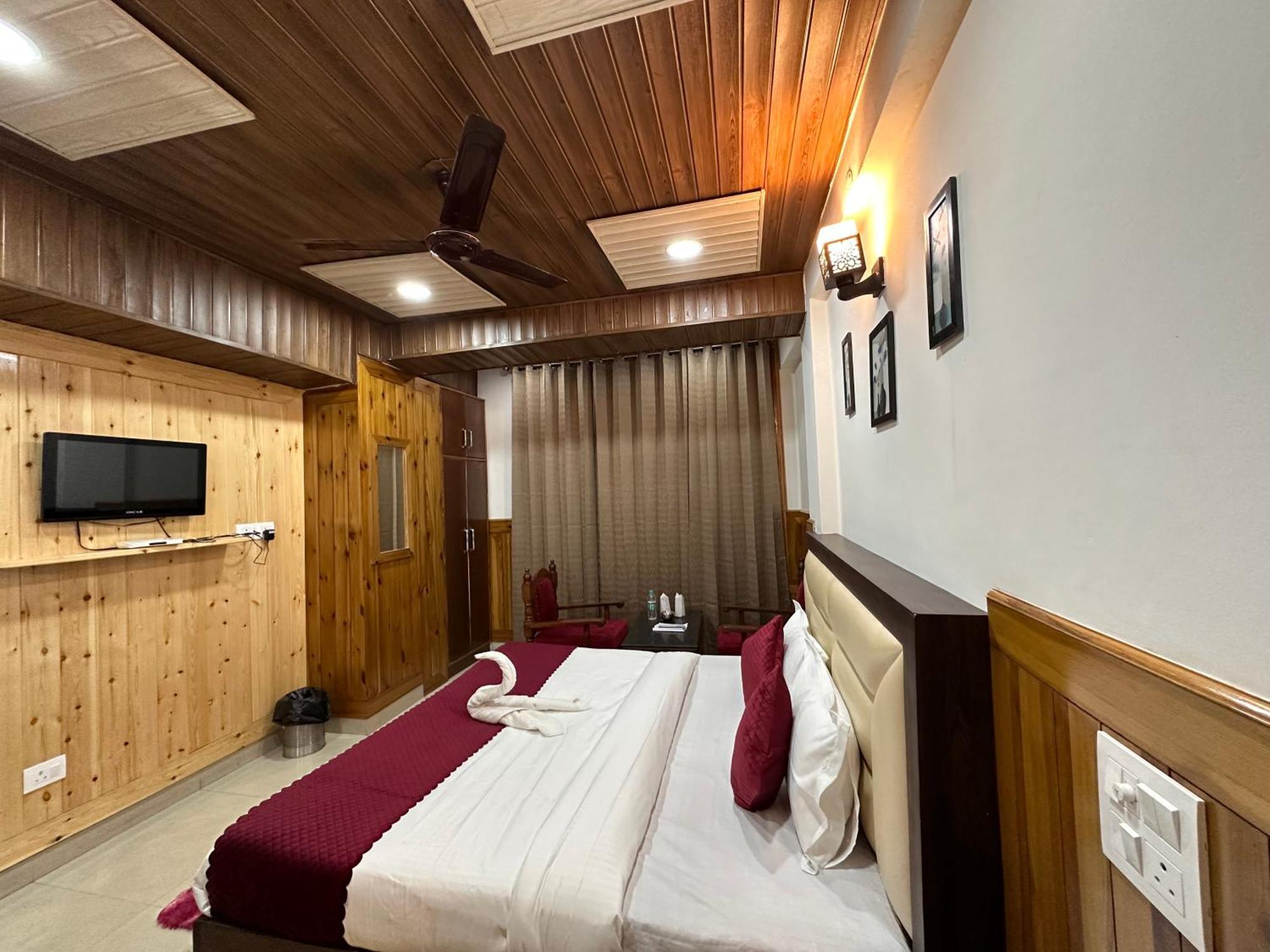 Avalanche 3* Shimla