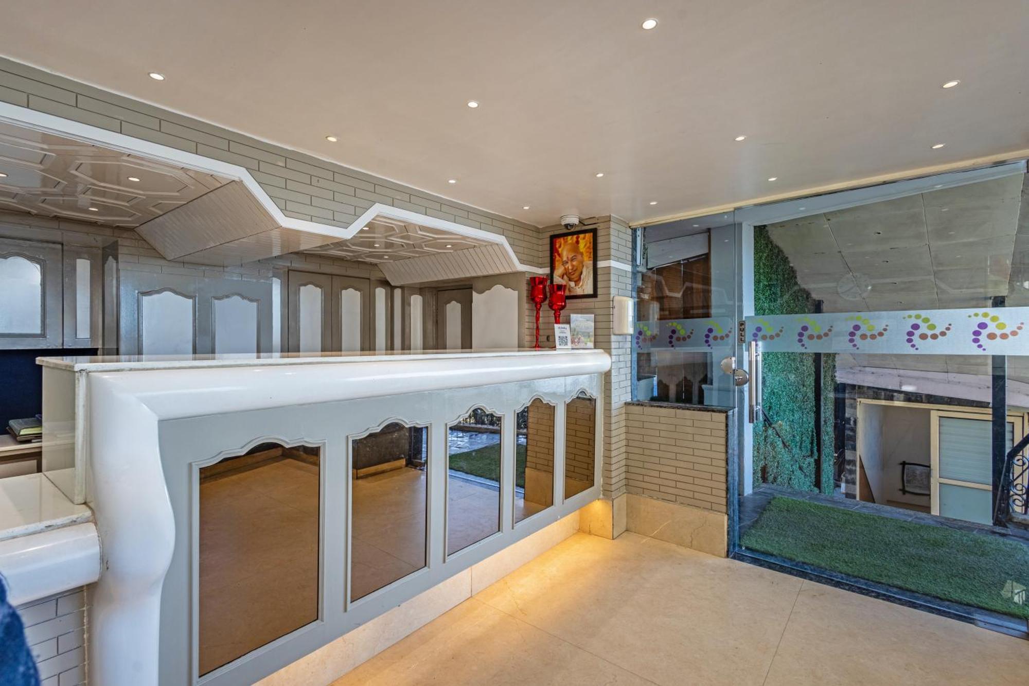 Sterling Legacy 3*