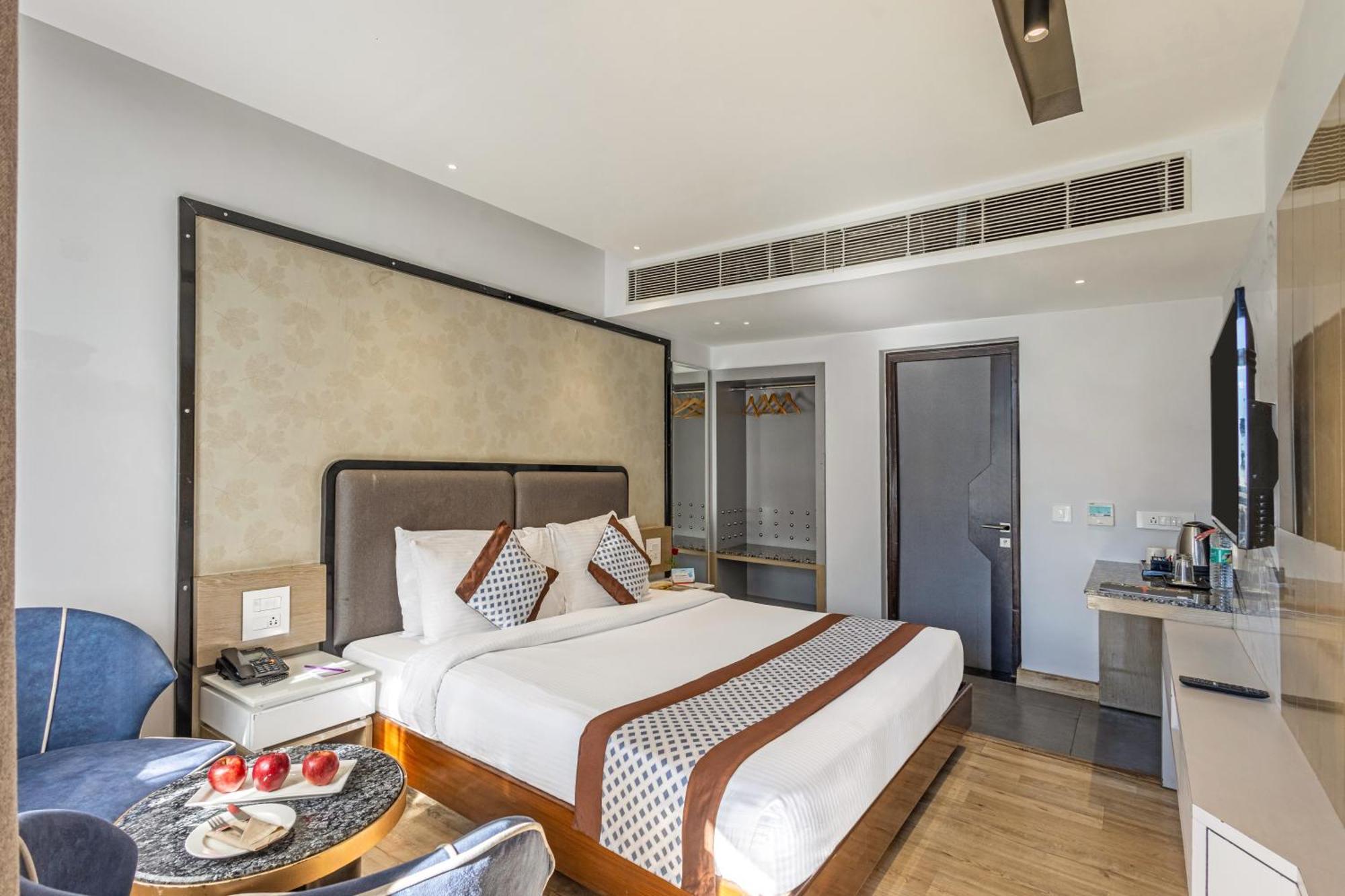 Hotel Sterling Legacy Shimla