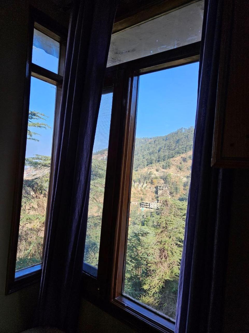 Tranquil Lippa Retreat Shimla