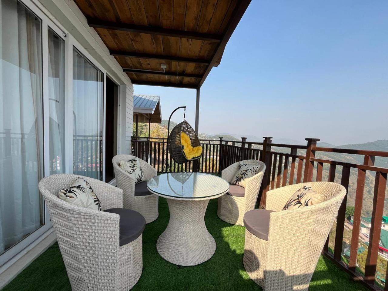 Wood Winds - A Valley View Shimla
