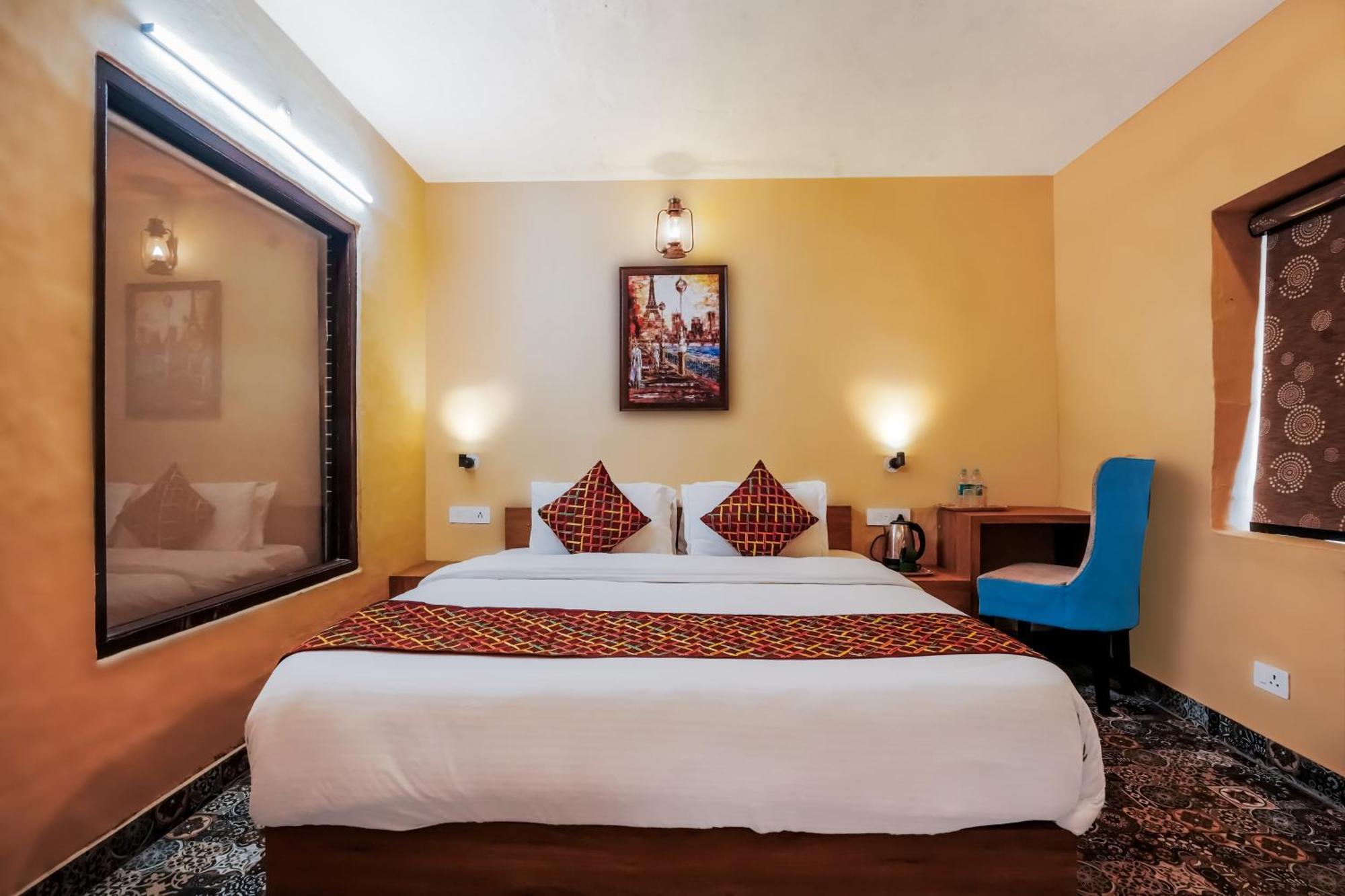 Nature Valley View Mashobra !! Luxury Choice !! Gaming Zone !! Open Terrace !! Big Parking Hotel 4*
