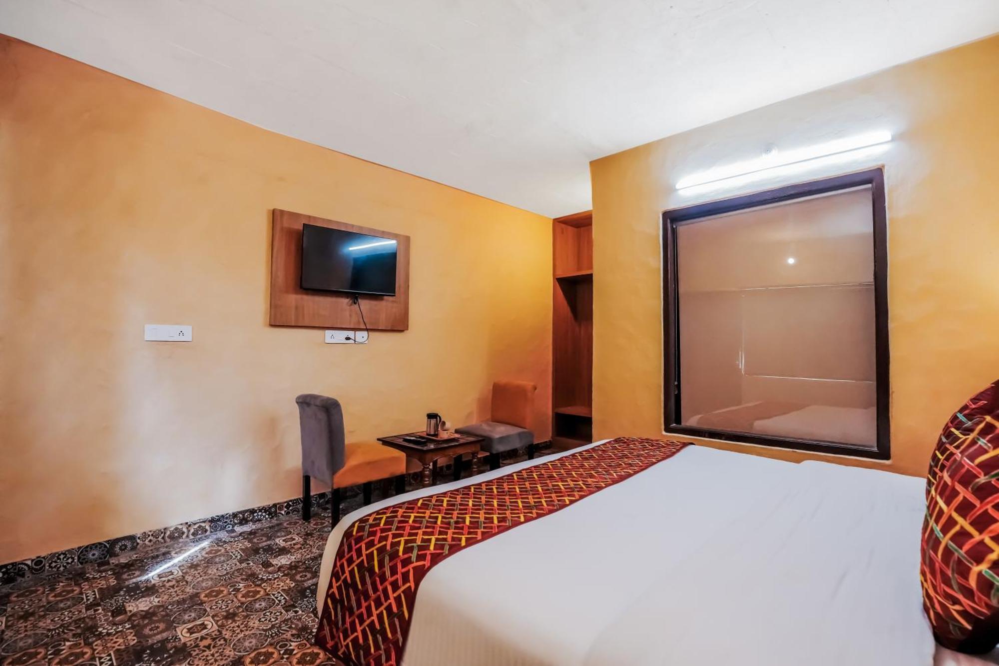 Nature Valley View Mashobra !! Luxury Choice !! Gaming Zone !! Open Terrace !! Big Parking 4* Shimla