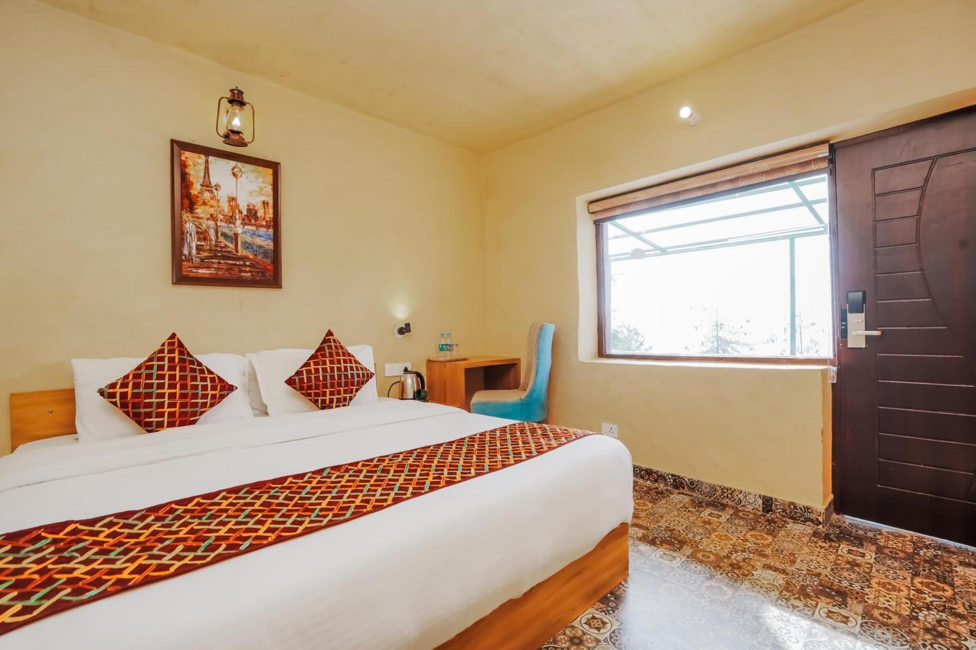 Hotel Nature Valley View Mashobra !! Luxury Choice !! Gaming Zone !! Open Terrace !! Big Parking
