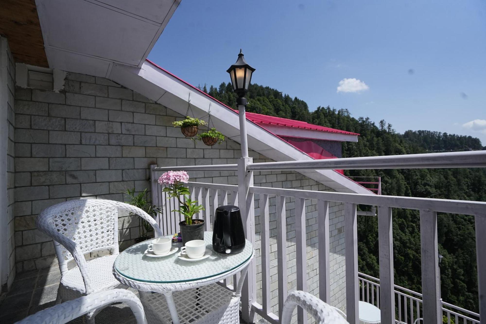 Saanjh - The Musical Sunset Bed & Breakfast *