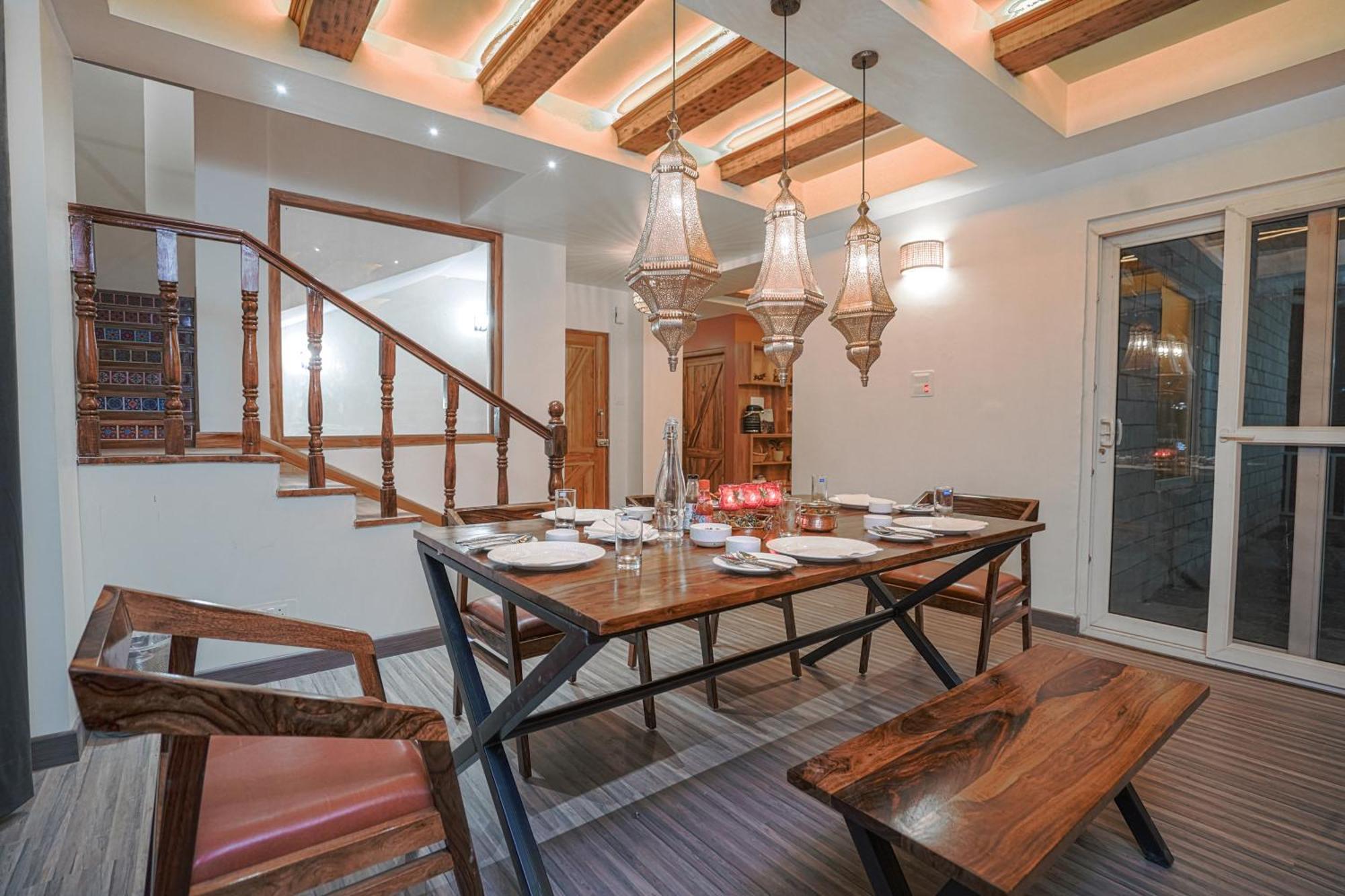 Bed & Breakfast Saanjh - The Musical Sunset *