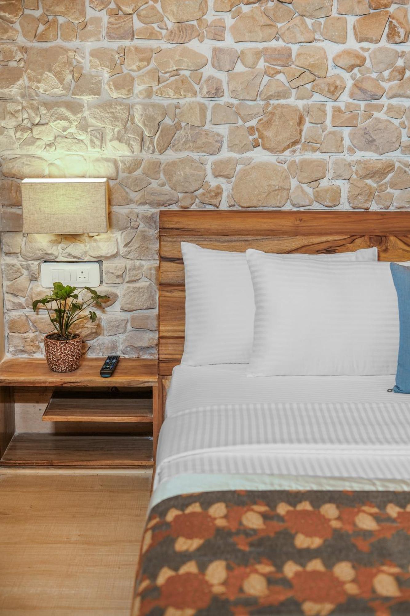 Saanjh - The Musical Sunset Bed & Breakfast