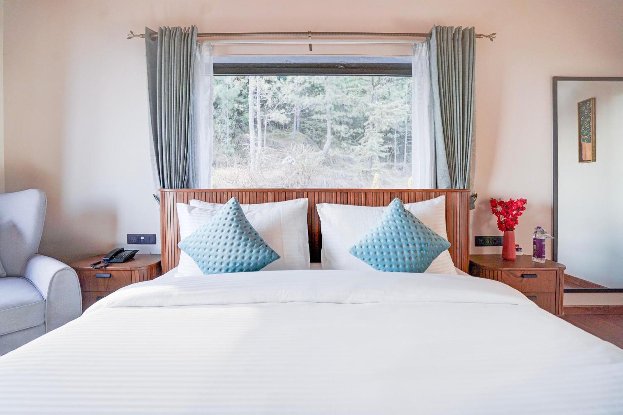 Sunday Premium 5 Bhk Mihika,
