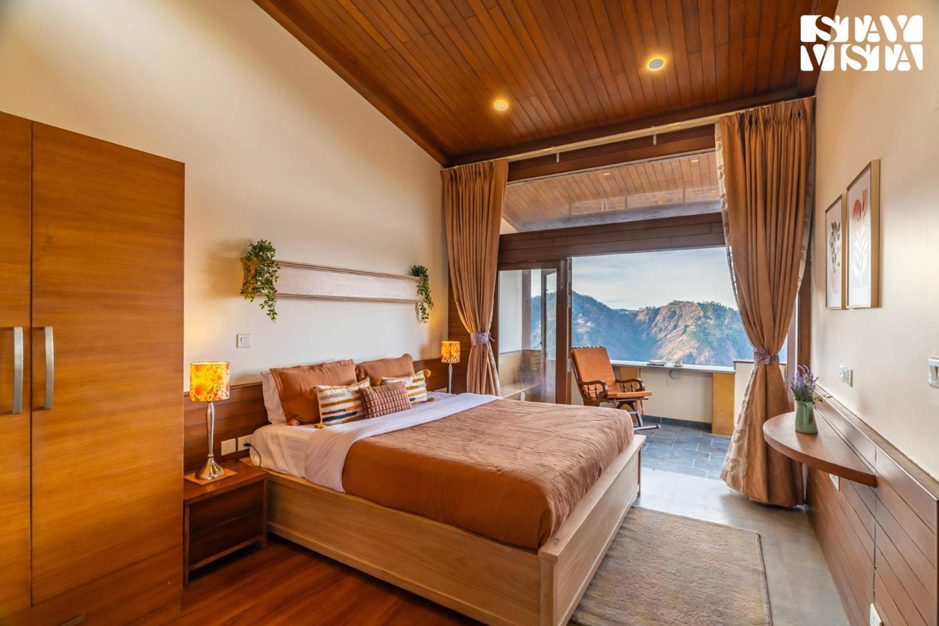 Villa Stayvista At Pine At Elysium Estate With Bonfire Shimla