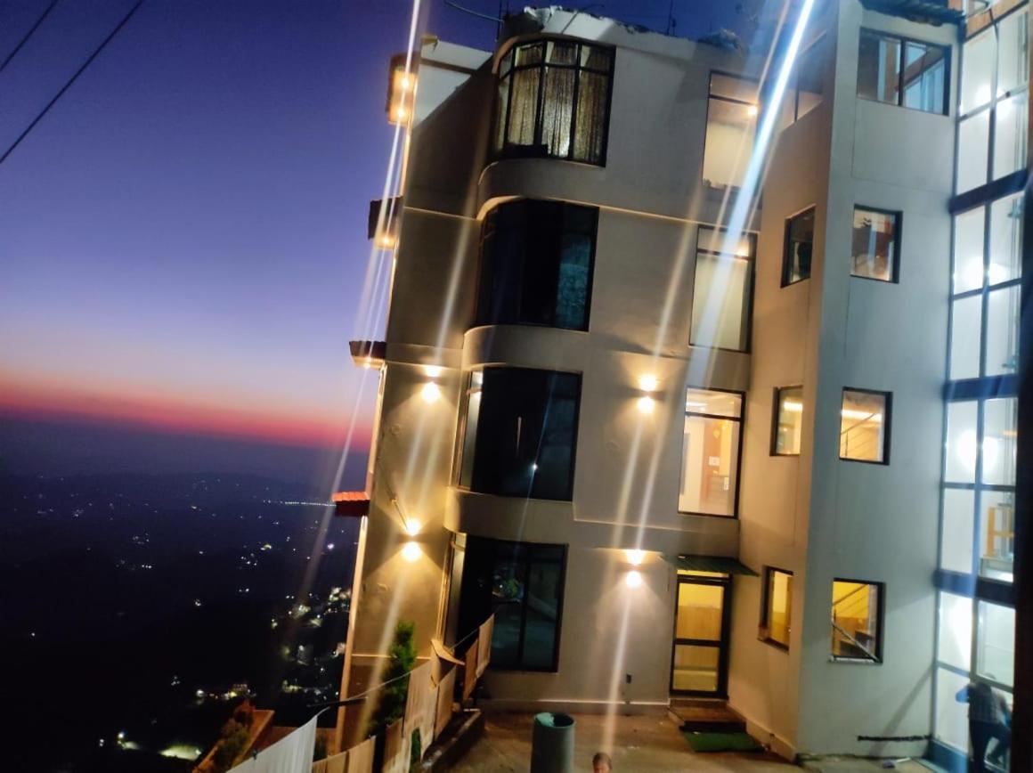 Divine Hill Hotel 4*