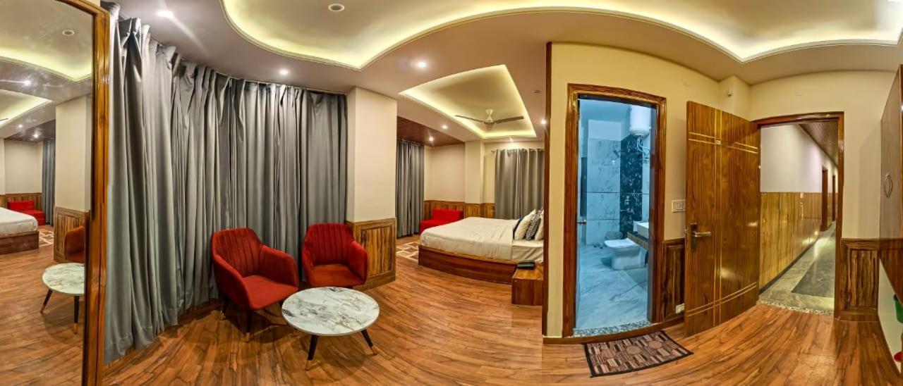 Divine Hill Hotel 4*