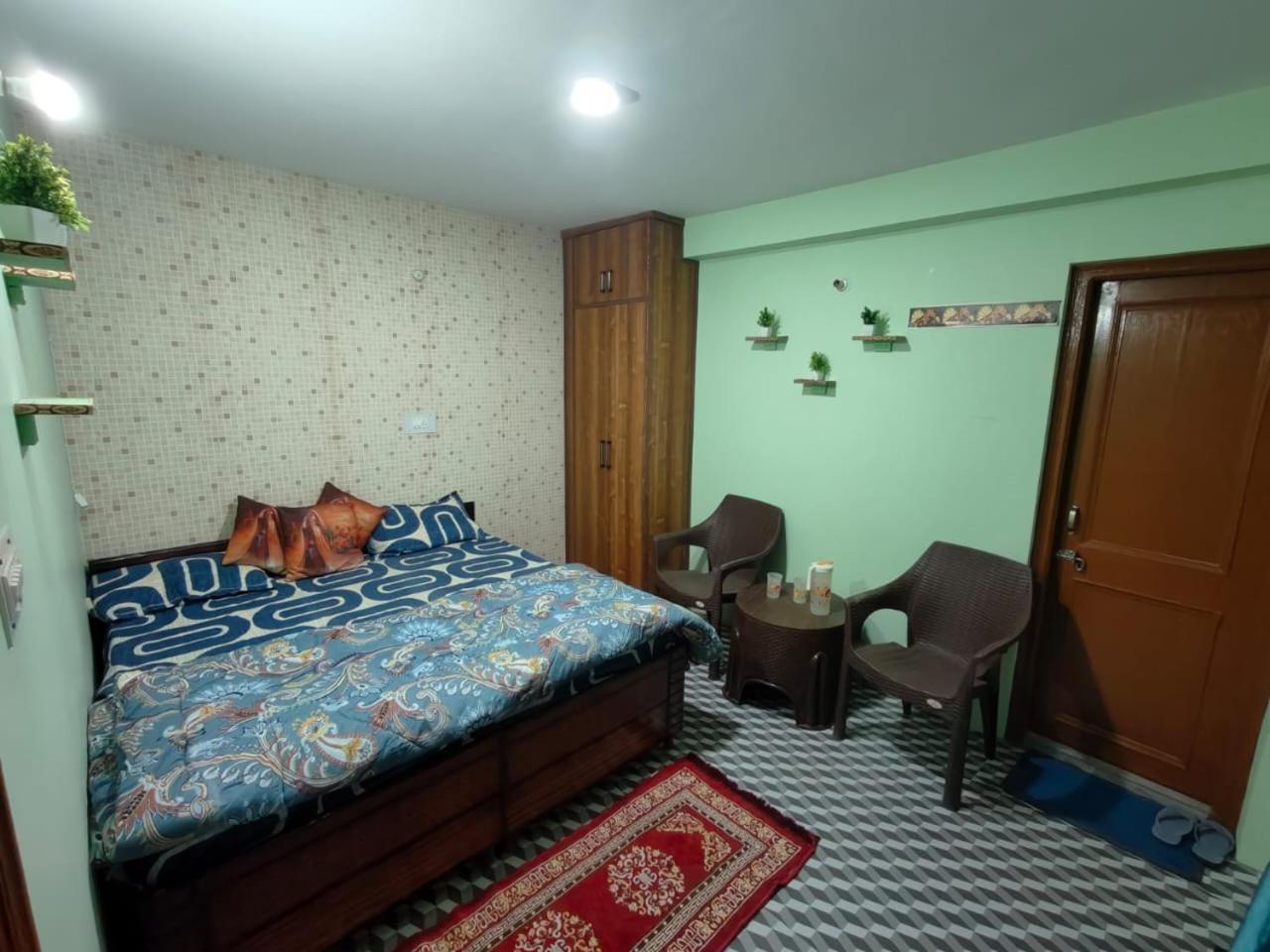 Homestay Pine View Kunal Mashobra *
