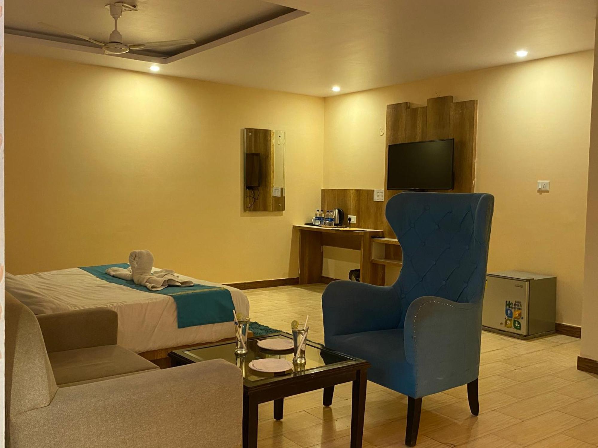 Hotel Aachman Valley 4*