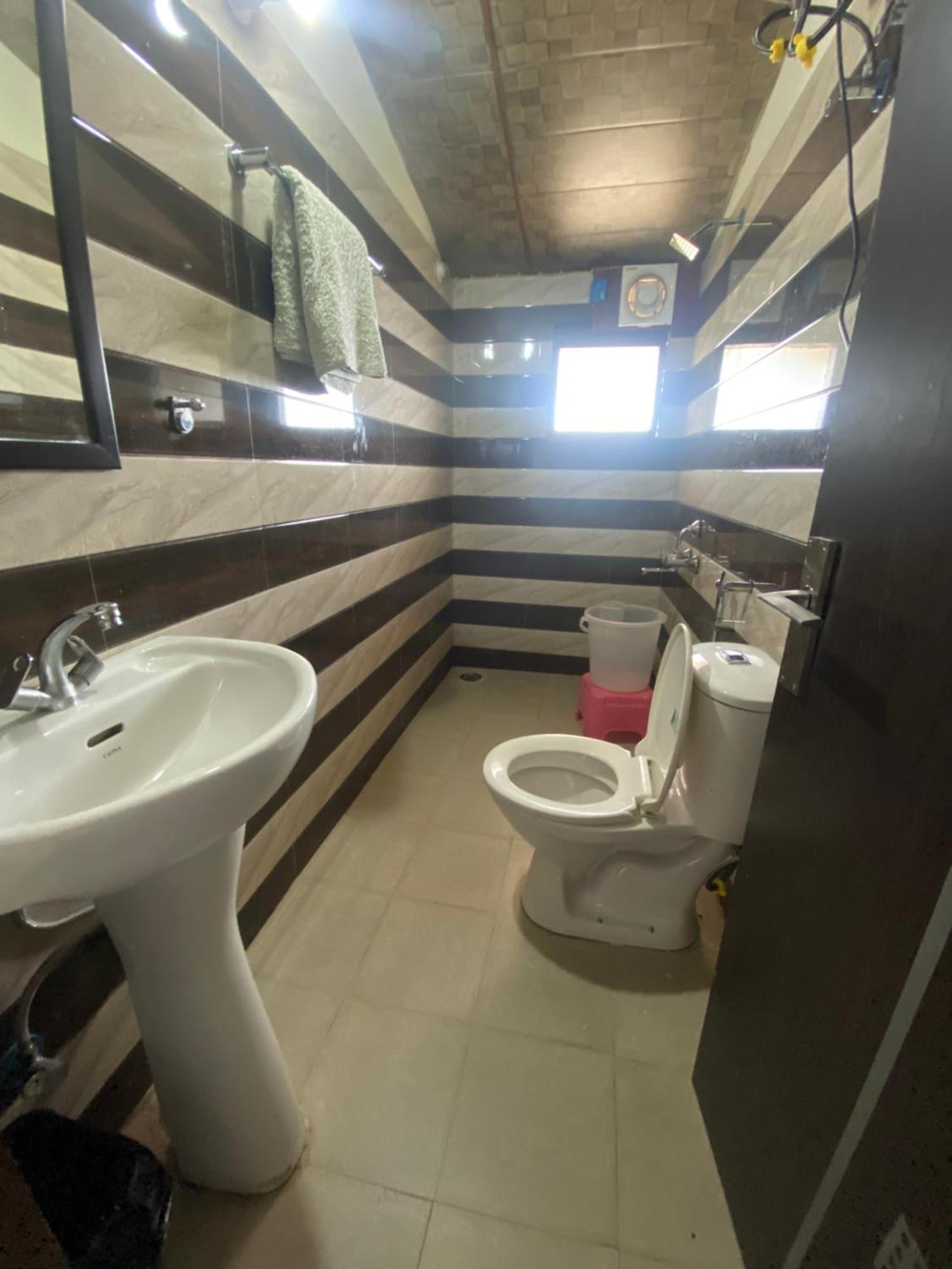 Bed & Breakfast Shyar Residency *