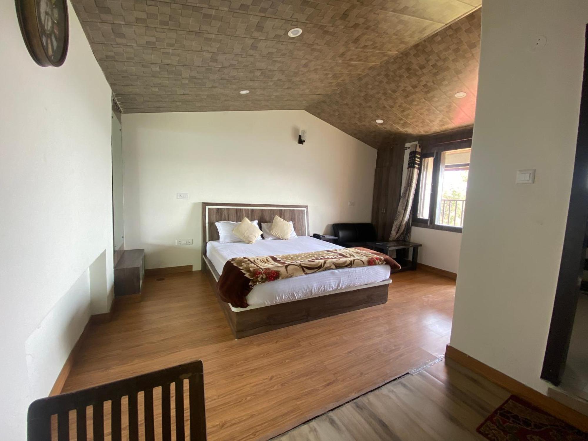Bed & Breakfast Shyar Residency *