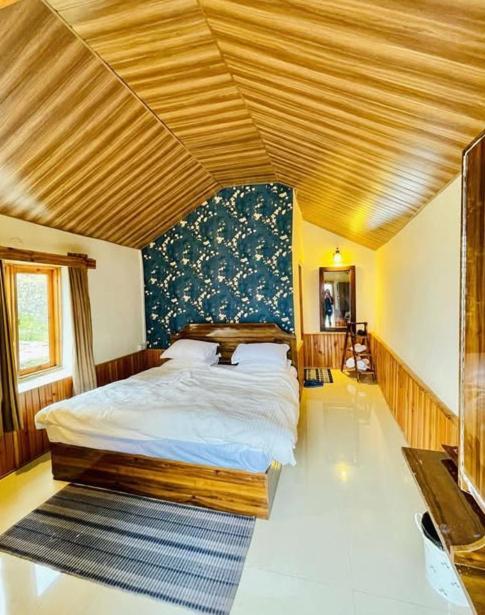 Apartment Huts *