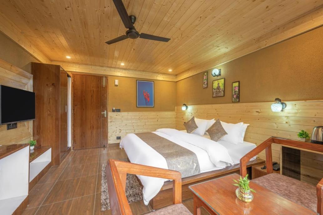 The Nature Retreat I Vacations I Conference I Mice I Family Events I Kufri By Exotic 3*