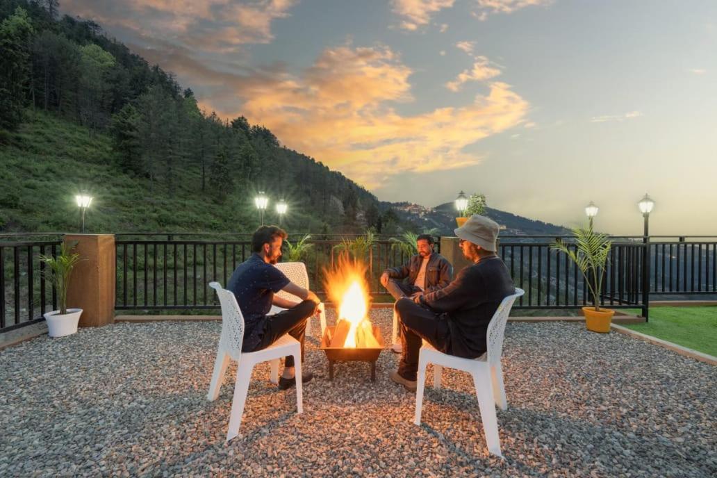 Hotel The Nature Retreat I Vacations I Conference I Mice I Family Events I Kufri By Exotic