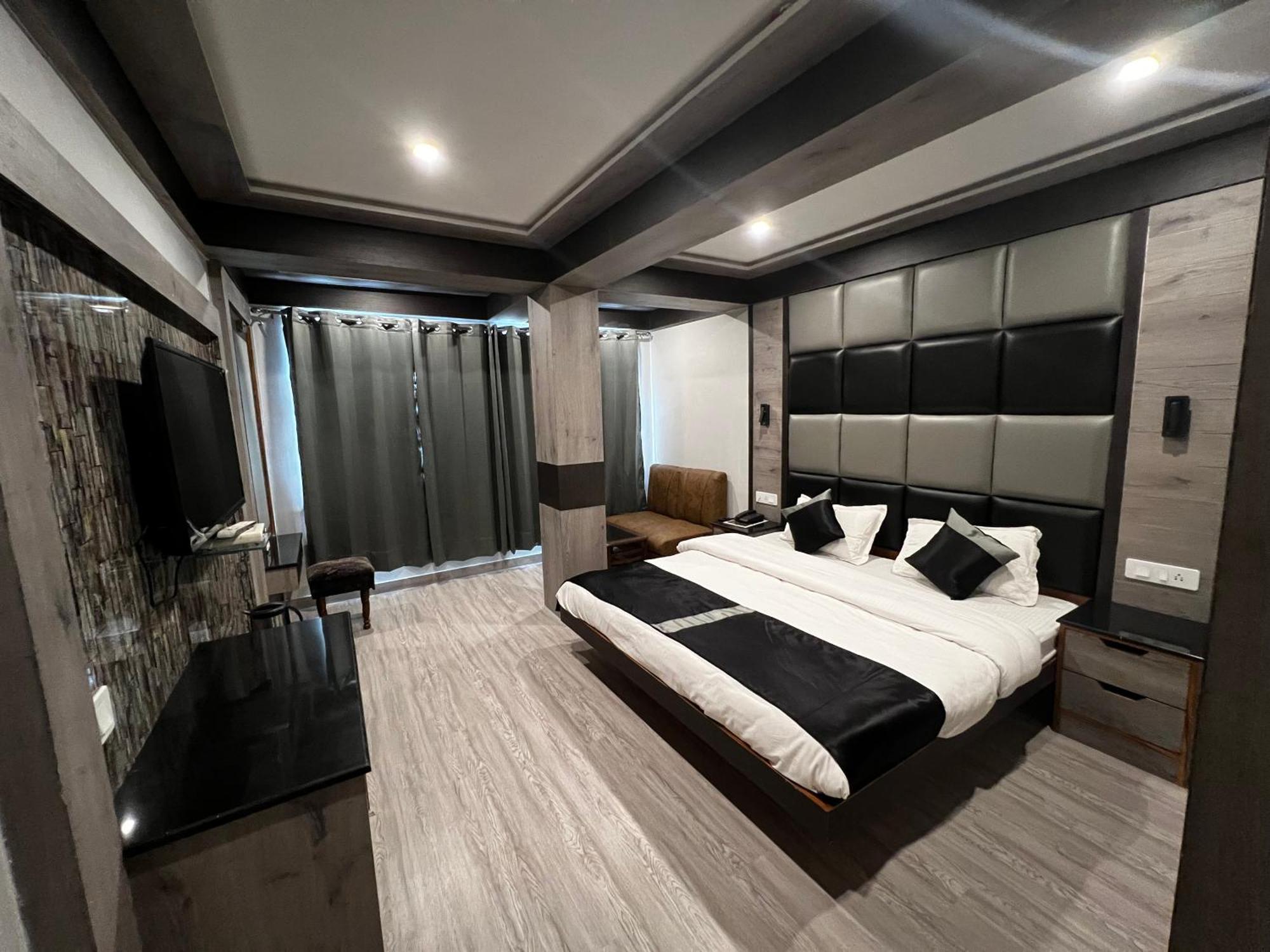 Victory And Restaurant By Gs Hospitality 4* Shimla