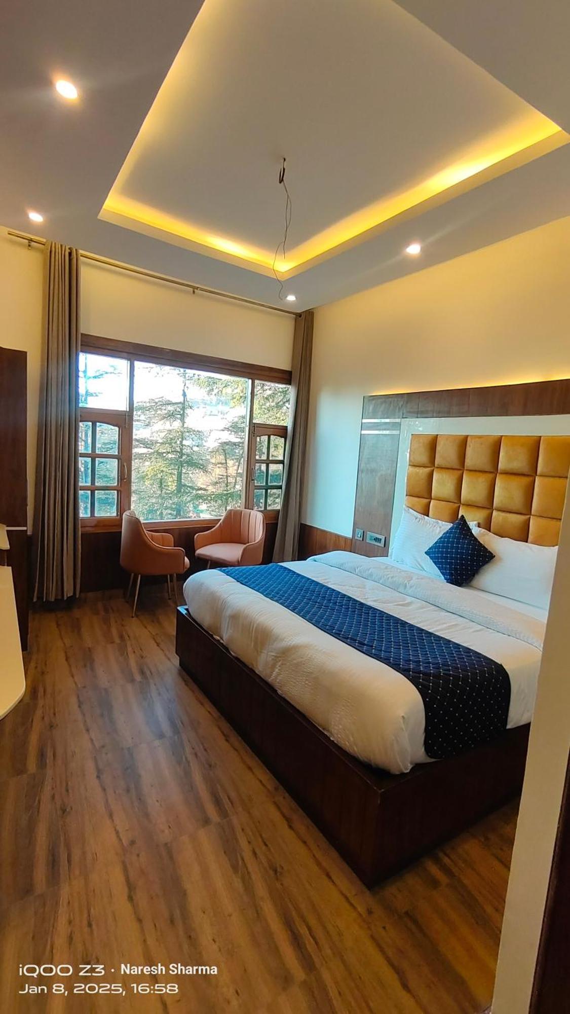 Hotel The Vista - Royale Near Mall Road Free Pickup From Railway Station 4*