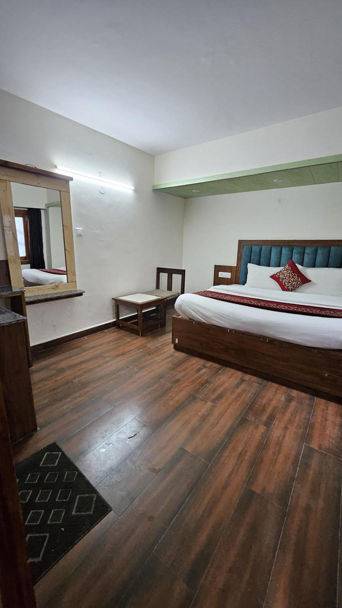 The New Pankaj-newly Renovated-near Mall Road- Free Pickup From Railway Station Hotel Shimla