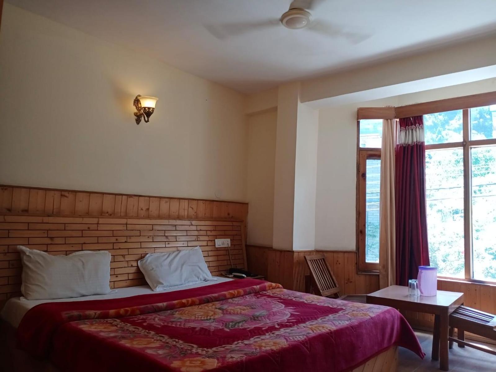Tirupati Hotel 3*