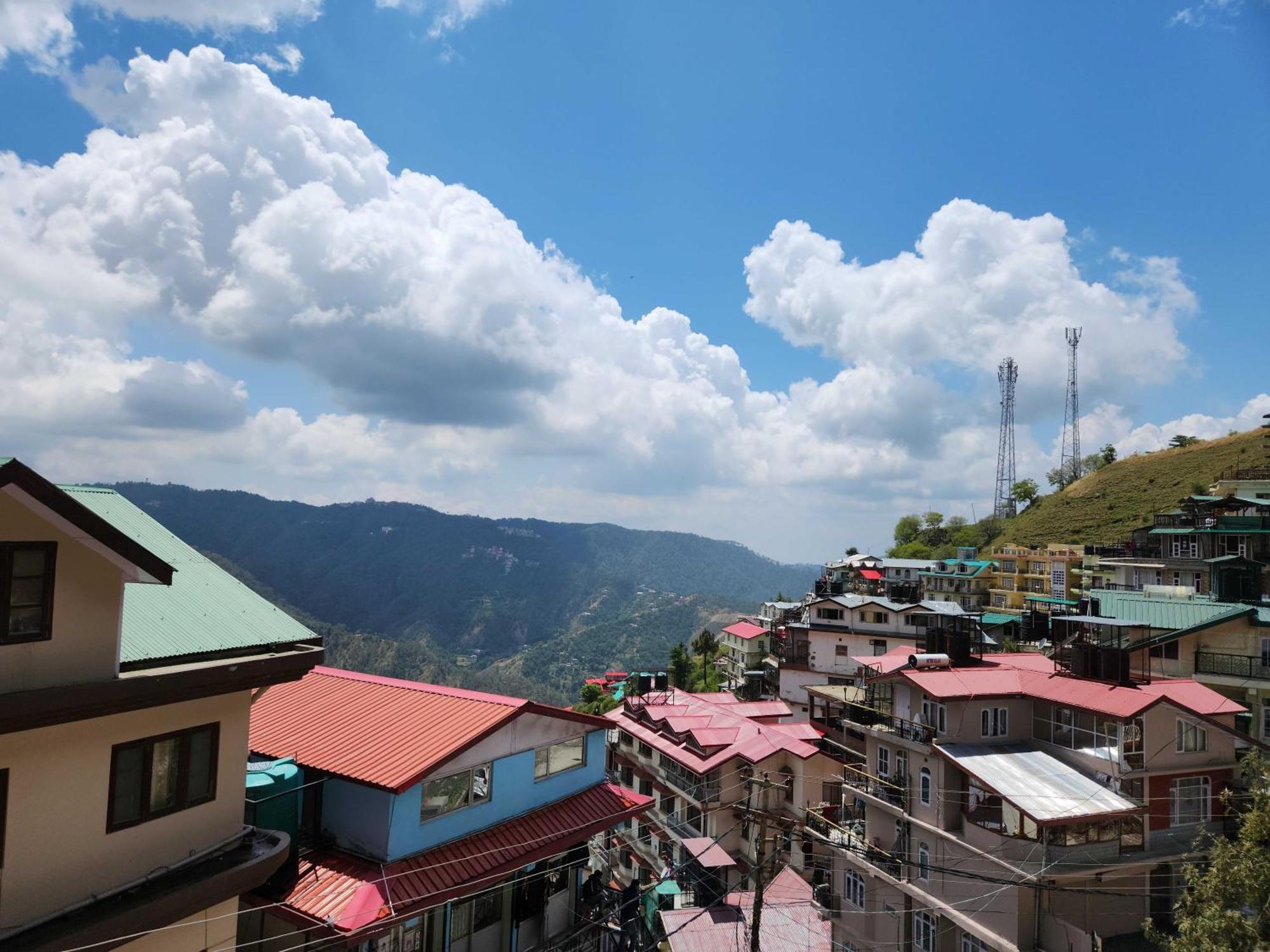 O 81250d Abhiaak Regency Shimla
