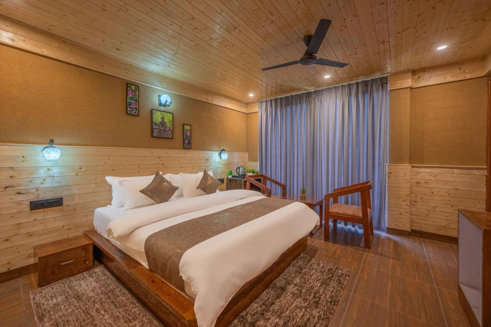 The Kufri Root I Vacations I Conference I Family Events I Kufri By Charvi Retreat * Shimla