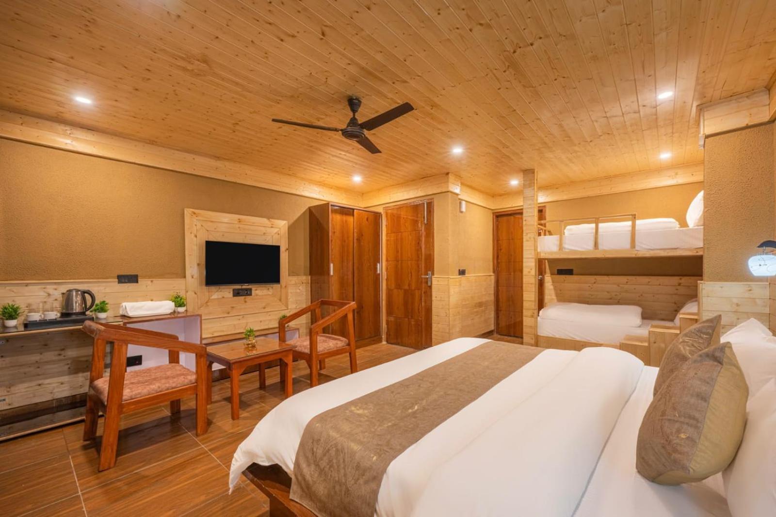 The Kufri Root I Vacations I Conference I Family Events I Kufri By Charvi Retreat Apartment *